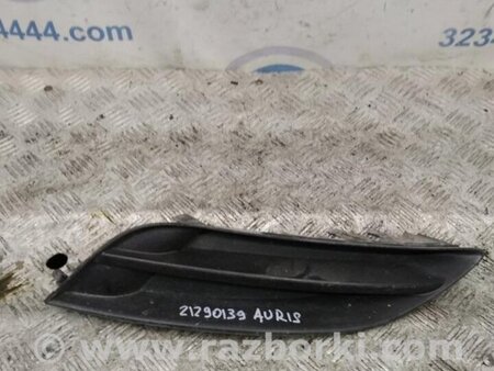 ФОТО Накладка протитуманної фари для Toyota Auris E150 (10.2006-11.2012) Киев