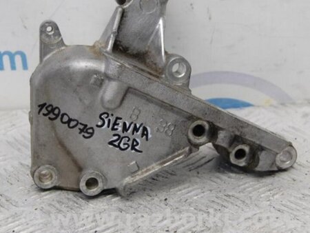 ФОТО Кріплення / кронштейн для Toyota Sienna (11-16) Киев