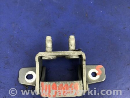 ФОТО Петля кришки багажника для Hyundai Elantra HD (04.2006-03.2012) Киев