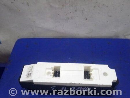 ФОТО Блок кнопок стеклоподъемников для Mazda 3 BL (2009-2013) (II) Киев