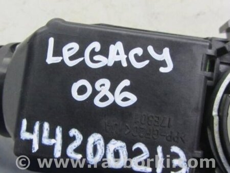 ФОТО Підрульовий перемикач для Subaru Legacy BN Киев