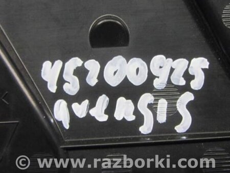 ФОТО Емблема для Toyota Avensis T250 (02.2003-10.2009) Киев