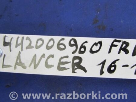 ФОТО Накладка протитуманної фари для Mitsubishi Lancer X 10 (08-17) Киев