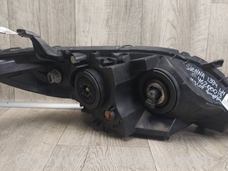 ФОТО Фара для Toyota Sienna (11-16) Киев