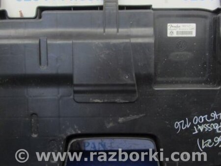 ФОТО Сабвуфер для Volkswagen Passat B8 (07.2014-...) Киев