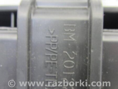 ФОТО Сабвуфер для Volkswagen Jetta USA (10-17) Киев
