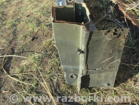 ФОТО Стійка кузова середня для Toyota Sienna (11-16) Киев