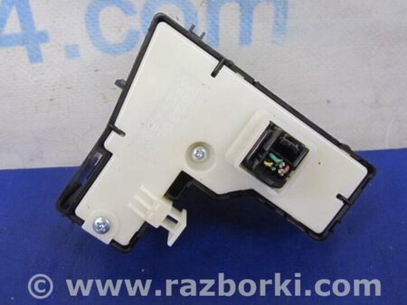 ФОТО Кнопка аварійної сигналізації для Toyota Prius 30 (09-17) Киев