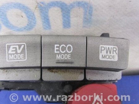 ФОТО Кнопка аварійної сигналізації для Toyota Prius 30 (09-17) Киев