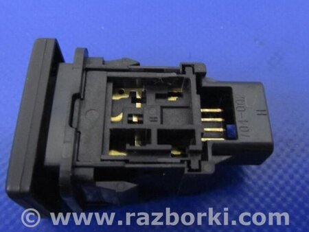 ФОТО Кнопка відкриття лючка бензобака для Lexus CT200 (11-17) Киев