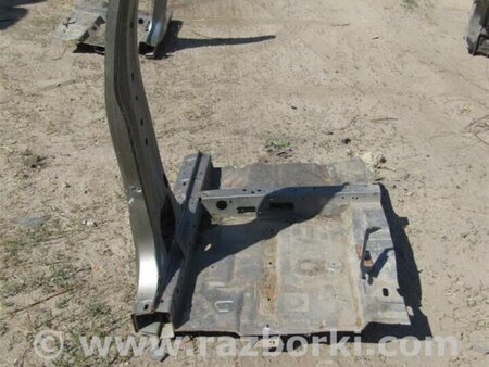 ФОТО Стійка кузова середня для Honda CR-V (07-11) Киев