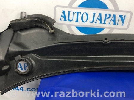 ФОТО Жабо під лобове скло (пластик) для Chevrolet Volt (11.2010-06.2015) Киев