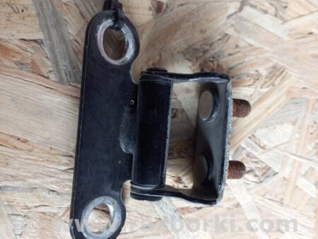 ФОТО Петля кришки багажника для Toyota Highlander (01-07) Киев