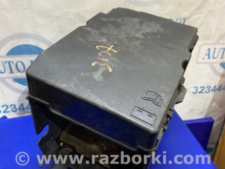 ФОТО Площадка под аккумулятор для Mazda 3 BL (2009-2013) (II) Киев