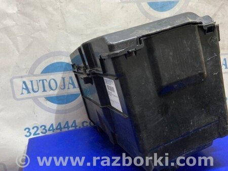 ФОТО Площадка под аккумулятор для Mazda 3 BL (2009-2013) (II) Киев