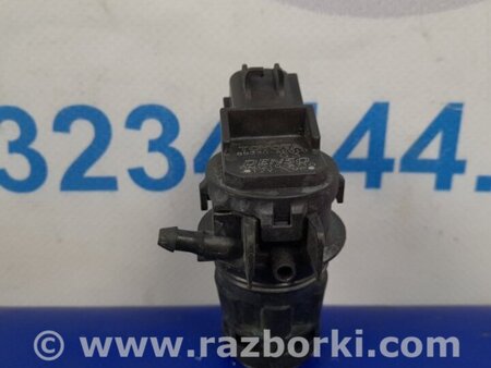 ФОТО Насос омивача скла для Toyota Sienna (03-10) Киев
