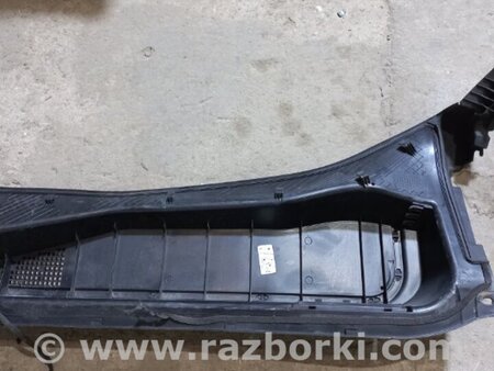 ФОТО Жабо під лобове скло (пластик) для Honda Pilot 2 MR-V YF3/4 (2008-2015) Киев