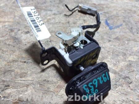ФОТО Замок скла кришки багажника для Honda Pilot 2 MR-V YF3/4 (2008-2015) Киев