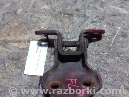 ФОТО Петля двері задньої лівої нижня для Mazda 626 GF/GW (1997-2002) Киев