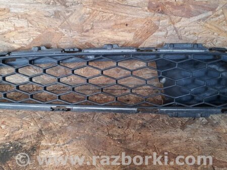 ФОТО Решітка переднього бампера для Infiniti G35 Киев