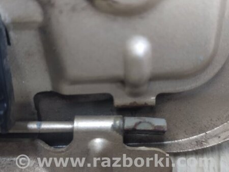 ФОТО Лючок топливного бака для Toyota Sienna (11-16) Киев