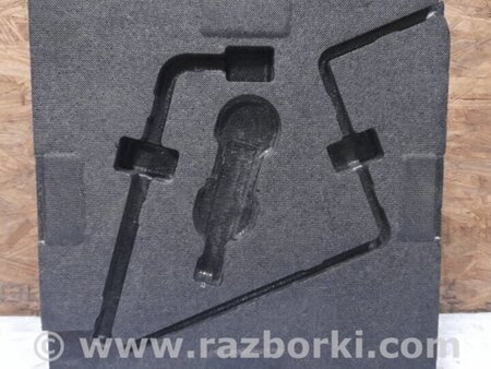 ФОТО Скринька інструментальна для Scion tC (2005-2010) Киев