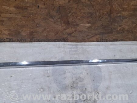ФОТО Молдинг двері для Toyota RAV-4 (05-12) Киев