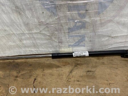 ФОТО Амортизатор кришки багажника для Subaru Impreza WRX Киев