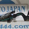 Петля кришки багажника Nissan Pathfinder R52