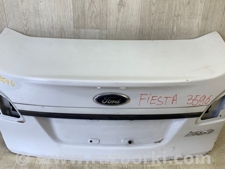 ФОТО Кришка багажника для Ford Fiesta Mk6 (2008-2017) Киев