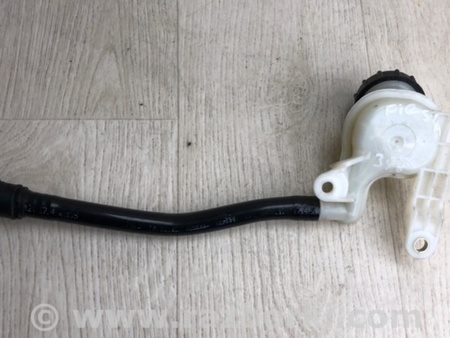 ФОТО Бачок головного гальмівного циліндра для Ford Fiesta Mk6 (2008-2017) Киев