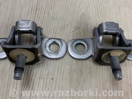 ФОТО Петля кришки багажника для Ford Escape 3 (01.2012-12.2018) Киев