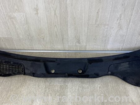 ФОТО Жабо під лобове скло (пластик) для Porsche Cayenne Type 958 (10-18) Киев