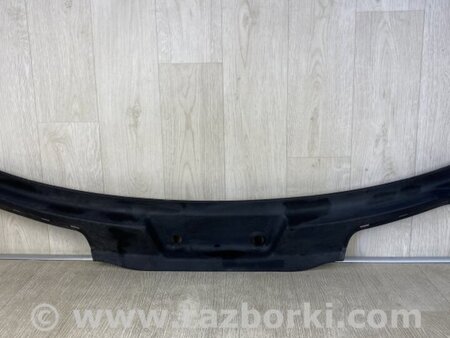 ФОТО Жабо під лобове скло (пластик) для Porsche Cayenne Type 958 (10-18) Киев