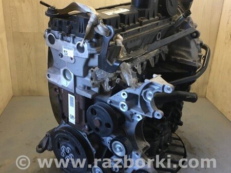 ФОТО Двигун бензин для Volkswagen Passat B7 (09.2010-06.2015) Киев