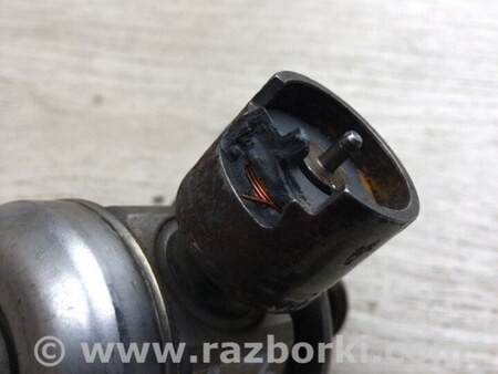 ФОТО Паливний насос високого тиску для Volkswagen Passat B7 (09.2010-06.2015) Киев
