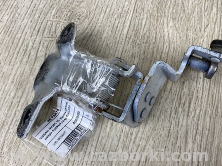 ФОТО Ролики боковой двери для Nissan NV200 USA (2013-) Киев