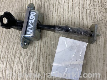ФОТО Обмежувач дверей для Nissan NV200 USA (2013-) Киев