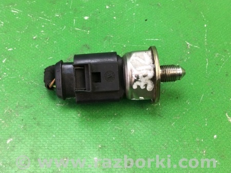 ФОТО Датчик тиску палива у рейці для Volkswagen Passat B7 (09.2010-06.2015) Киев
