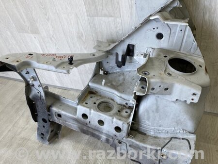 ФОТО Четверть кузова передняя для Nissan NV200 USA (2013-) Киев