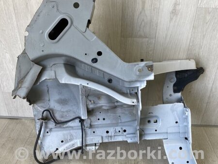 ФОТО Четверть кузова передняя для Nissan NV200 USA (2013-) Киев