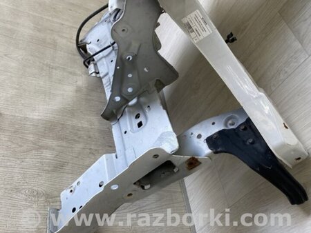 ФОТО Четверть кузова передняя для Nissan NV200 USA (2013-) Киев