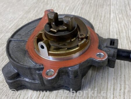 ФОТО Вакуумний насос для Porsche Cayenne Type 958 (10-18) Киев