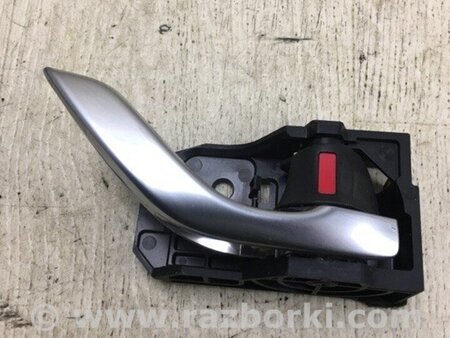 ФОТО Ручка дверей внутрішня ліва для Mazda 3 BM (2013-...) (III) Киев