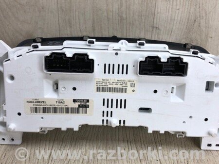 ФОТО Панель приладів для Jeep Patriot (10-17) Киев