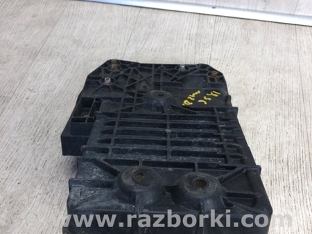 ФОТО Полиця акумулятора для Mazda 3 BM (2013-...) (III) Киев
