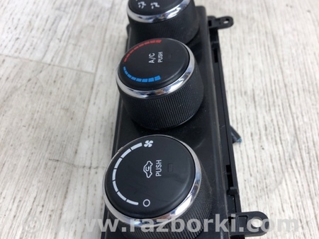 ФОТО блок керування підігрівом для Jeep Compass Киев