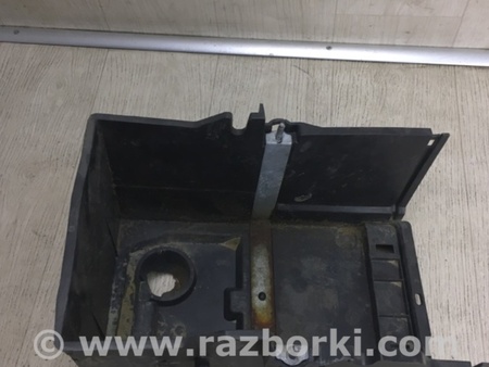 ФОТО Площадка под аккумулятор для Ford Focus 3 (01.2010 - 03.2018) Киев