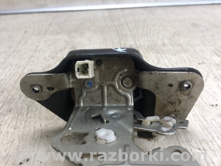 ФОТО Замок кришки багажника для Jeep Patriot (10-17) Киев