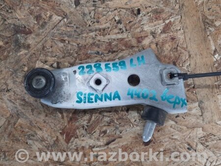ФОТО Ролик зсувних дверей верхній для Toyota Sienna (11-16) Киев